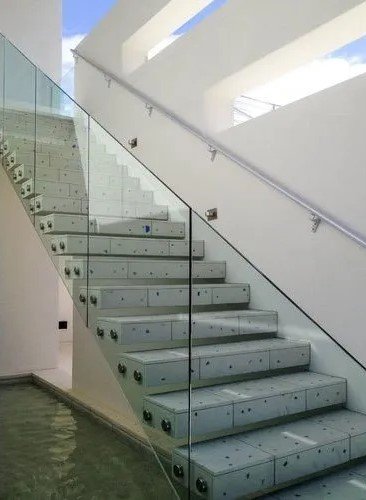 Glass Fencing & Railings project image 6