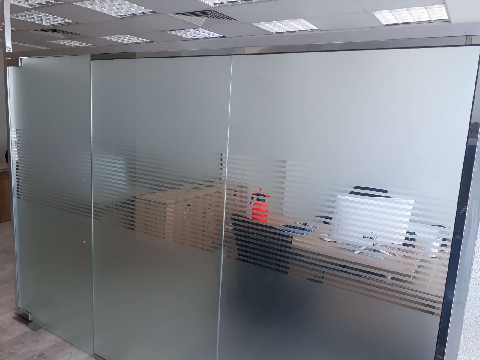 Office Glass Partitions project image 7